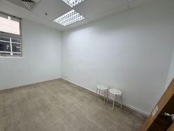 North Bridge Centre (D7), Office #554722961